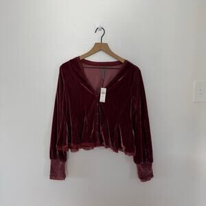 Anthropologie  NWT Women's Red Crushed Velvet Blouse Size Medium M